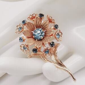 Vintage Blue Rhinestone Flower Brooch Gold Tone Floral Stem Pin